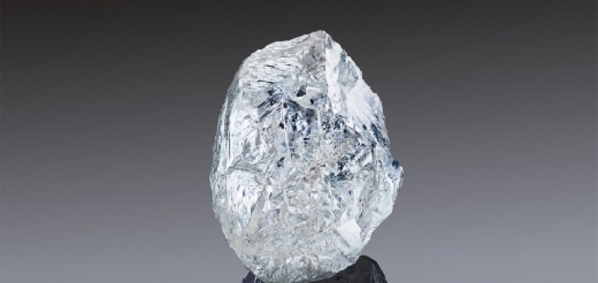Alrosa nabídne k prodeji 232 karátový nebroušený diamant